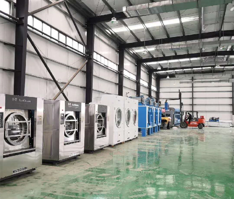 工業(yè)洗衣機100公斤價(jià)格多少？按種類(lèi)報價(jià)更準確